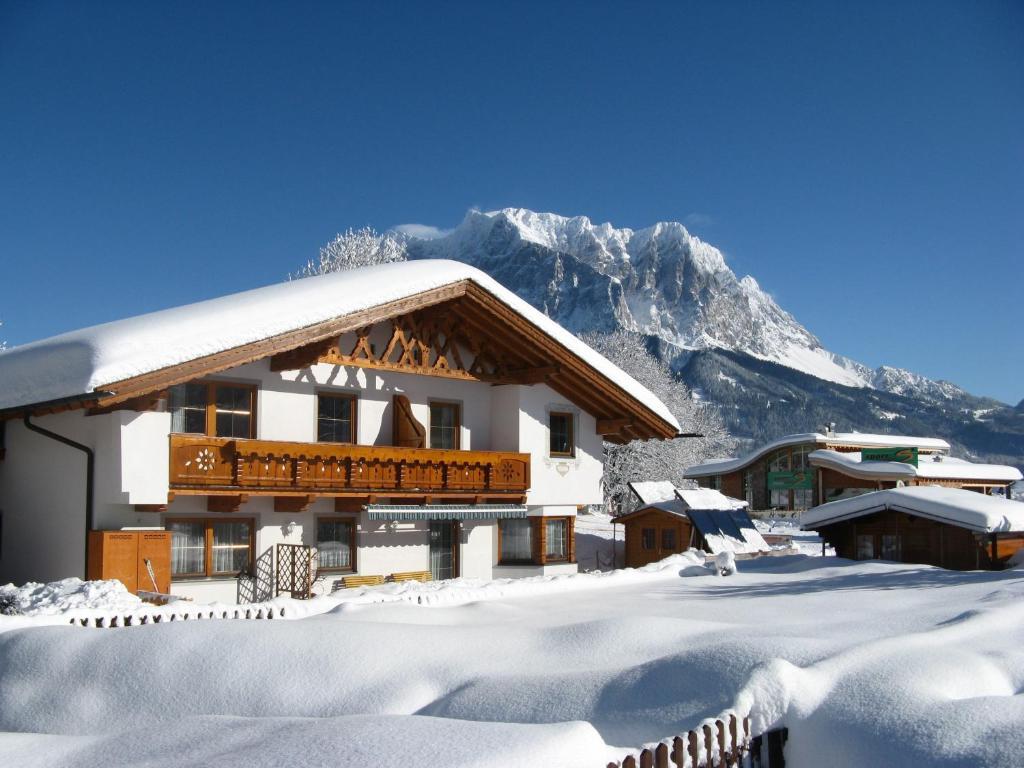 Appartements Schneezauber Lermoos Exterior photo